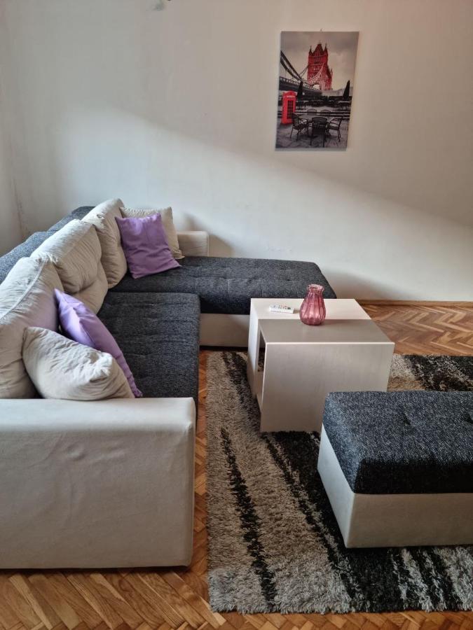 Empire Apartments Skopje Ngoại thất bức ảnh